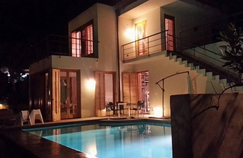 Torre Colonna-sperone Villa | Villa Avec Piscine / Jardin Près De La Mer
