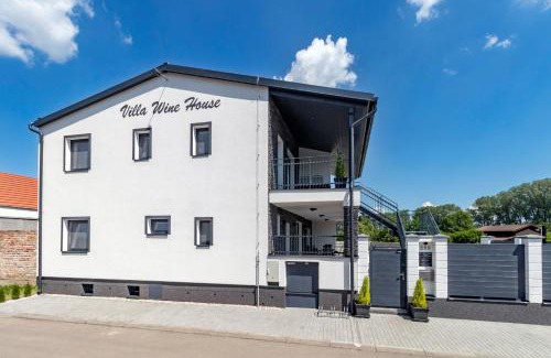 Hrusovany nad Jevisovkou Maison | Villa Wine House