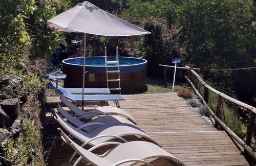 Bagni di Lucca Villa | Villa avec 6 chambres doubles et 5 salles de bains. Vue sur la rivière, piscine et à pied de la ville