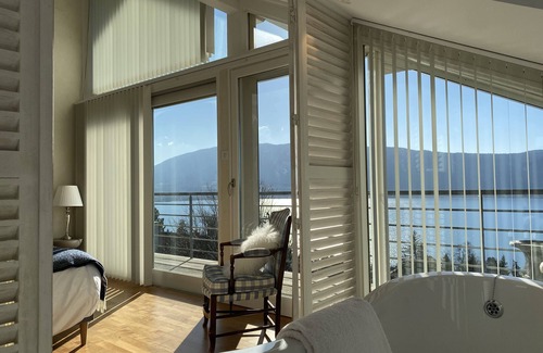 Veyrier-du-Lac Villa | Villa avec piscine chauffée et vue magnifique sur le lac d'Annecy