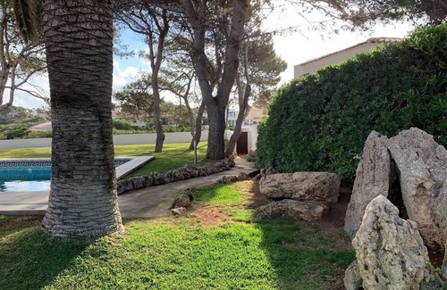 Es Castell Villa | Villa avec accès direct à Cala n’Brut