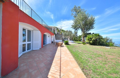 Panza Villa | Villa avec vue exclusive sur le golfe + parking privé