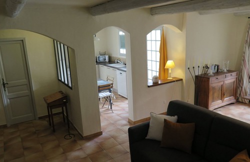 Apt Villa | Villa avec jardin et piscine privée (classée 3 étoiles)