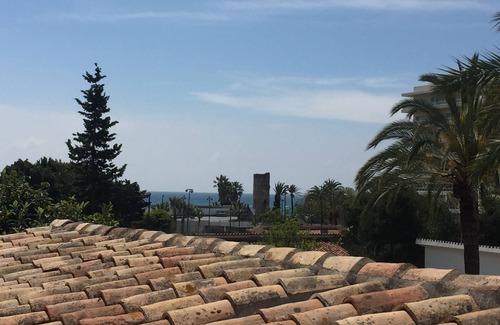 New Golden Mile Villa | Villa moderne de 3 chambres près de Puerto Banus et Marbella - 1 pâté de maisons de la plage