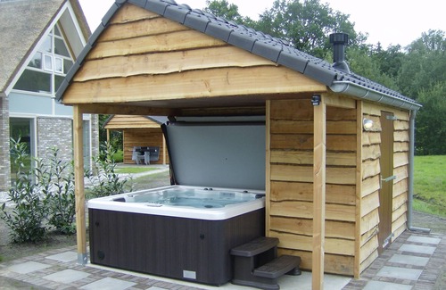 Ruinen Villa | Villa avec bain à remous et jacuzzi, à 8 km d'Hoogeveen