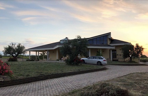 Ortona Villa | Villa avec grand jardin à 10 minutes de la plage