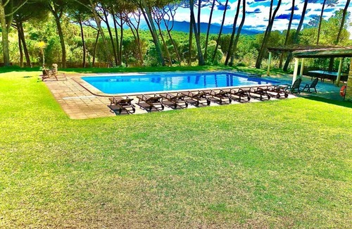 Azenhas do Mar Maison | VILLA AVEC PARC DE LUX, 8.000M2 de L'HERBE et GRAND PISCINE 7 x 14m COLARES SINTRA