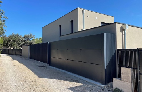 Mollans-sur-Ouveze Villa | VILLA avec piscine privée, proche MONT VENTOUX, prise véhicule électrique