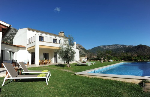 Bunyola Villa | Villa avec piscine et barbecue. Air conditionné. Ping pong. Wi-Fi. 15 minutes