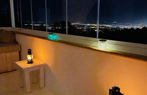 Urbanitzacio Es Verger Villa | Villa avec piscine et vue de rêve sur Palma, 8000 m² de terrain, lit de repos, luxueux jacuzzi.