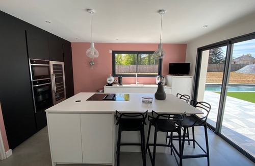 Change Villa | VILLA AVEC PISCINE ET SPA PROCHE CIRCUIT 24H LE MANS