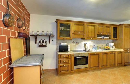 Rojnici Villa | Villa avec piscine et terrain de volley