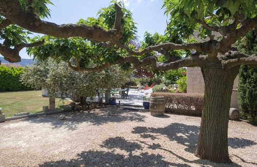 Maubec Maison | Villa avec piscine au pied du Luberon