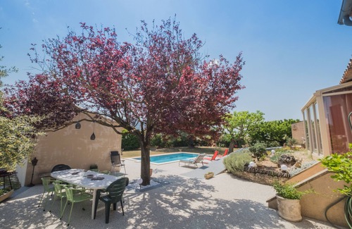 Maubec Maison | Villa avec piscine au pied du Luberon