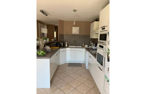 Valergues Villa | Villa with pool near Montpellier and beaches