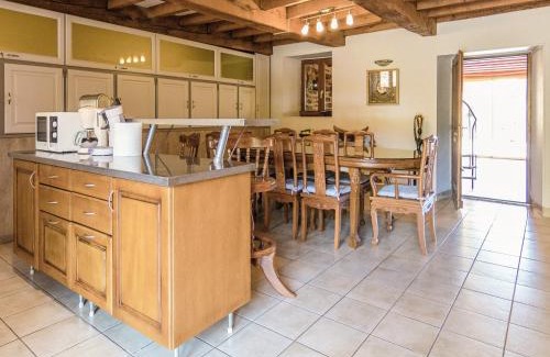 Serilhac Villa | Villa with Pool & Views in Sérilhac
