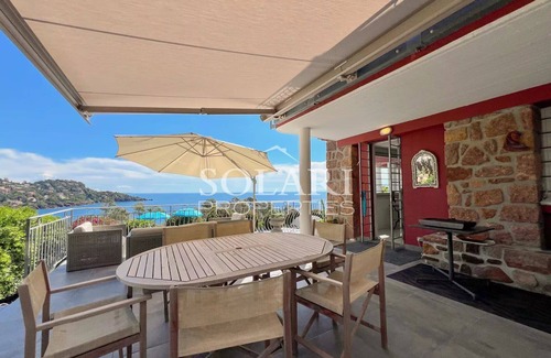 Espero-Pax Appartement | Villa with pool, walking distance to beaches