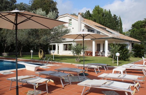 Cava de' Tirreni Villa | Villa avec piscine privée près de Pompéi, Positano, Naples, Amalfi, Sorrento,
