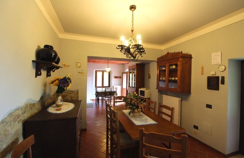 Loro Ciuffenna Villa | Villa avec piscine privée parfaite pour une famille avec enfants ou pour deux couples. En position p
