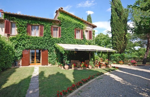 San Gimignano Villa | Villa avec piscine privée donnant sur San Gimignano. Utilisation exclusive