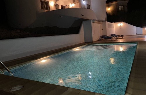 Jalon Villa | Villa avec piscine privée et belle vue sur la montagne sur Jalon Valley