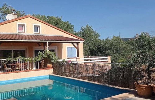 Reynes Villa | Villa avec piscine privée au calme avec vue sur montagne à 5 min de Ceret