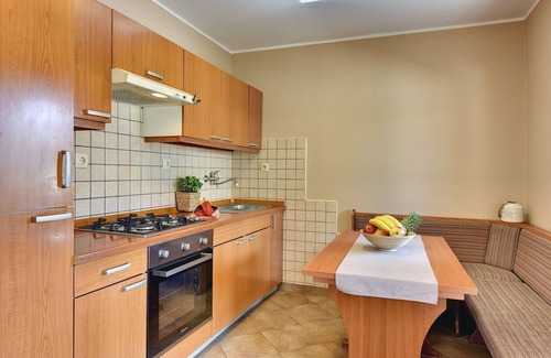 Hreljici Maison | Villa avec piscine privée, aire de jeux pour enfants, WiFi, climatisation
