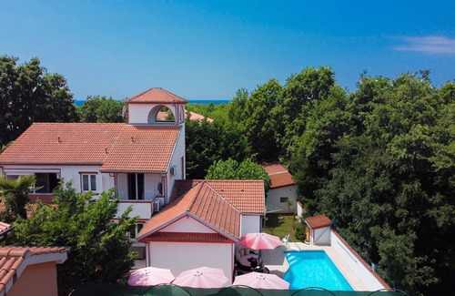 Cancini Villa | VILLA WITH PRIVATE POOL & LARGE GARDEN IN POREC