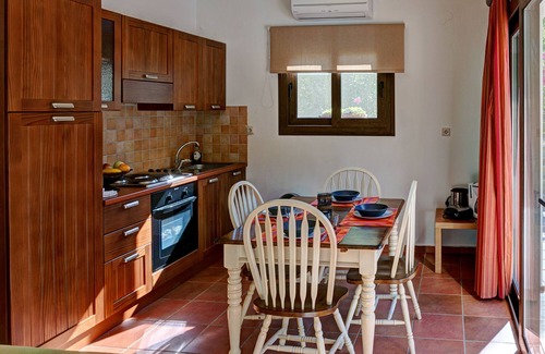 Elos Villa | Villa avec piscine prvt et jacuzzi près d'Elafonissi