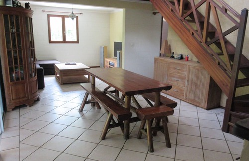 Etang Sale Les Bains Villa | Villa avec jardin et piscine dans impasse calme à 5 mn de la plage.