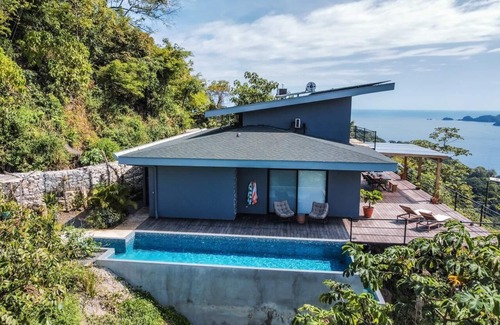Paquera Villa | Espectacular Villa, amazing Seaview of famous Isla Tortuga,8 min Curu & ferry st