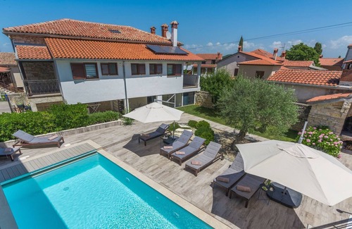 Rovinjsko Selo Cottage | Villa avec piscine pouvant accueillir jusqu'à 10 pax située à Rovinjsko Selo