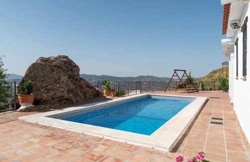 Colmenar Villa | Villa with views and private pool near Malaga.
