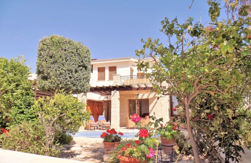 Aphrodite Hills Villa | Comme à la maison, détendez-vous ou jouez au 5 * PGA Cyprus Resort dans une villa privée