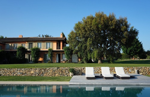 Capalbio Villa | Villa Yin & Yang by Miani Group