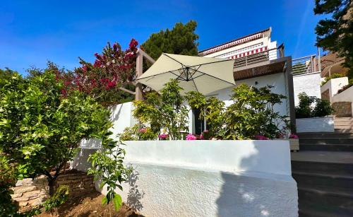 Poros Appartement | Villa Yolanda 1 - Luxury Studio ALEXANDER, sea view