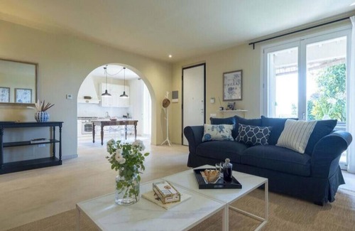Sorrezzana Villa | Villa Zara - Quatre Chambres Villa, Couchages 12