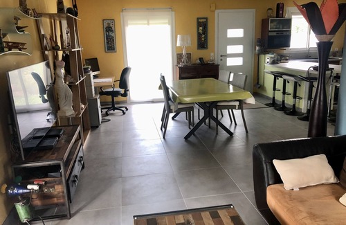 Colombiers Villa | Villa ZEN, Piscine, Jardin BALI style, proche Canal du Midi, 6 personnes