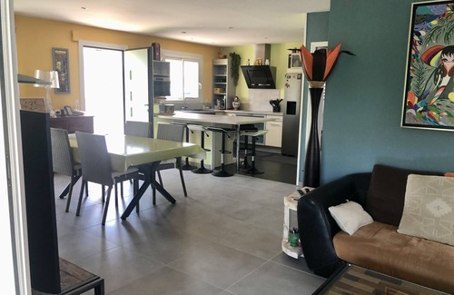 Colombiers Villa | Villa ZEN, Piscine, Jardin BALI style, proche Canal du Midi, 6 personnes
