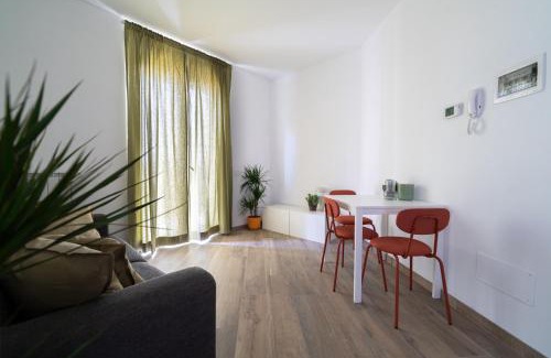 Bergamo Appartement | Villa Zina - Apt Giallo - 10 min from city centre and airport