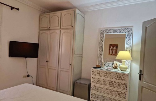 Aghir Lit Et Petit-Déjeuner | Villa Zitouna - maison de charme avec piscine - 300m de la plage