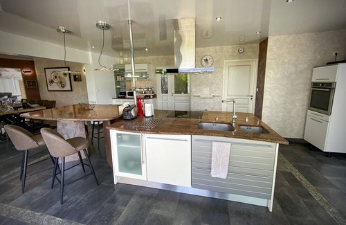 Laval-sur-Vologne Villa | 200m² villa with heated swimming pool, SPA, sauna, kota grill and table football