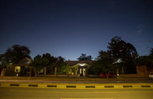 Otjiwarongo Hôtel | Village Boutique Hotel