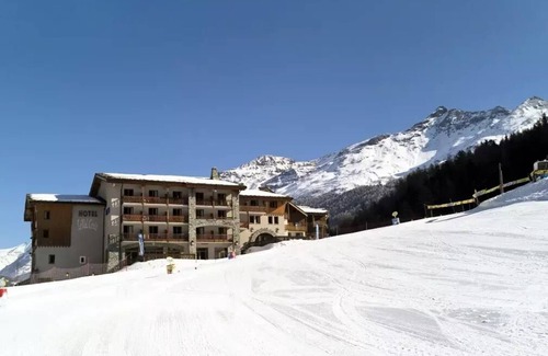 Val Cenis Appartement | Chambre 4 Personnes - pension complète