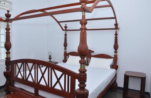 Gonagala Maison | Village Headman's Five Bedrooms Entire Bungalow