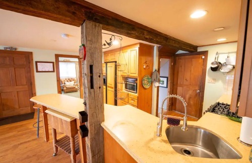 Cavendish Maison | Village Home with 15 acre backyard on the river