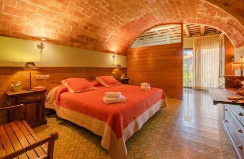 Espolla Maison | Maison de village entre les murs de l'ancien château d'Espolla. 5 pièces