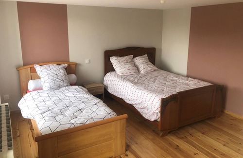 Arlanc Maison | Maison de bourg pour groupe de 11 personnes