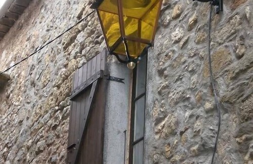 Quarante Maison | maison de village toute équipée près de Béziers