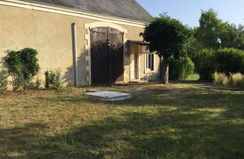 Scoury Maison | Village house on the edge of a stream close to Chateauroux and the Brenne.